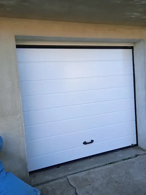 garage-blanc