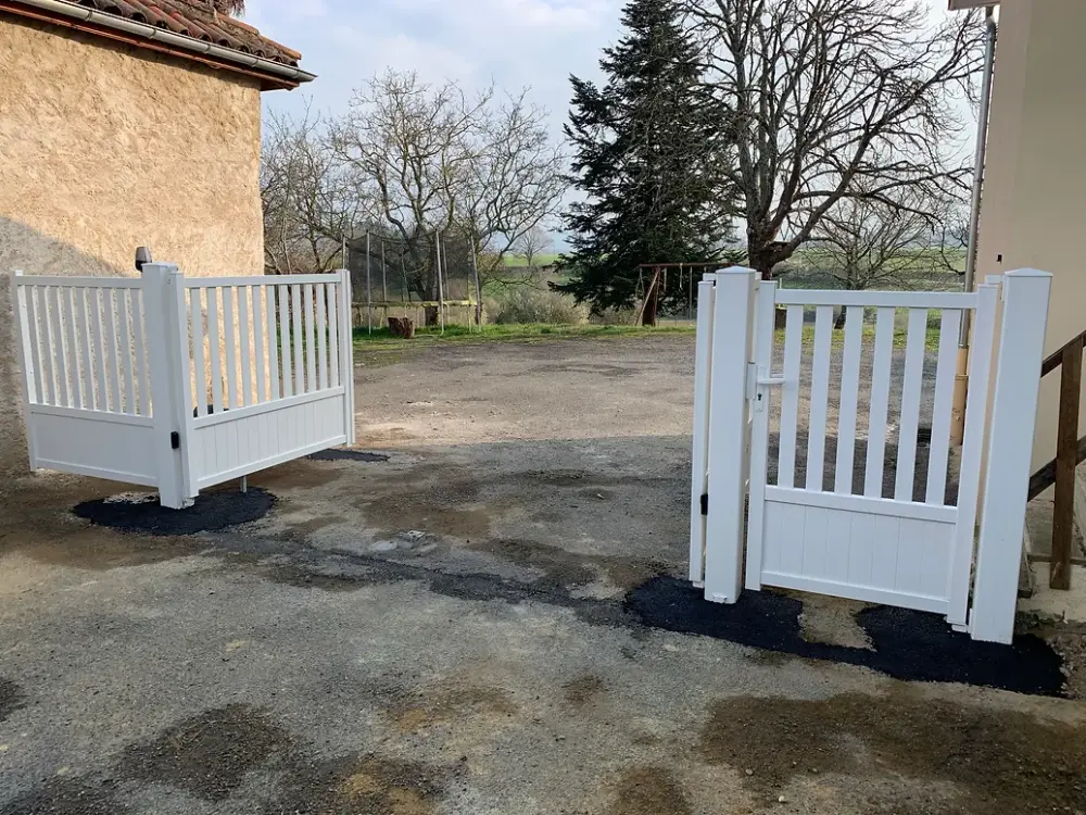 portail-blanc